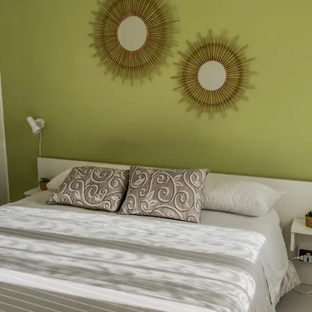 Apartment Greenmarine Apt With Sea-view Terrace Marina di Ragusa
