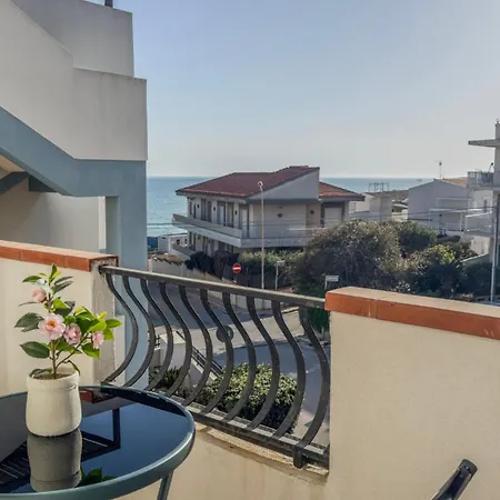 Greenmarine Apt With Sea-view Terrace Apartment *